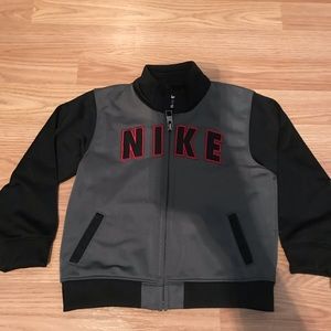 Nike boys 24 mo zip up